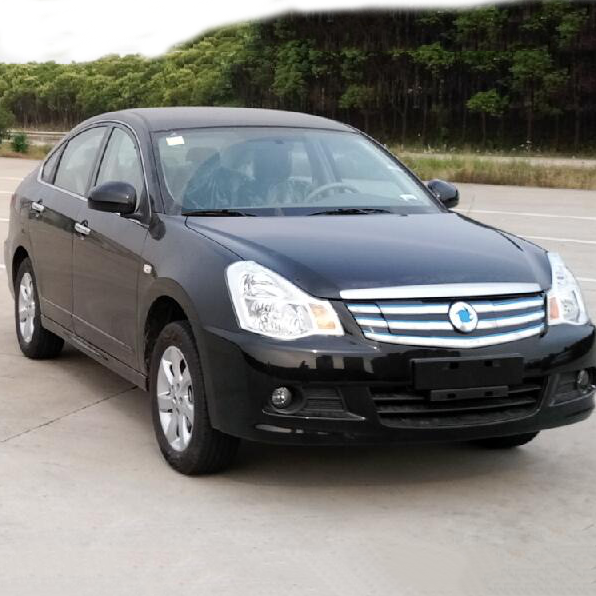 東風(fēng)純電動(dòng)轎車